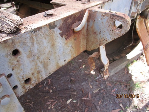 Click image for larger version

Name:	LRT remains of roller bracket 10 2019.JPG
Views:	3
Size:	157.5 KB
ID:	109842