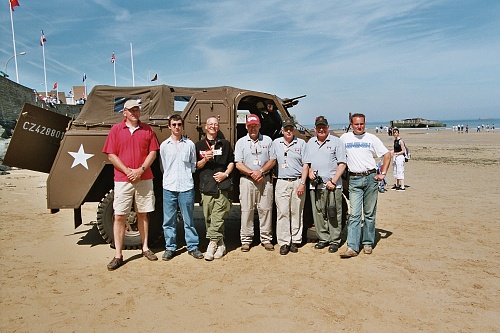 Click image for larger version

Name:	2004-06_Arromanches_MLU friends.jpg
Views:	24
Size:	518.4 KB
ID:	111831