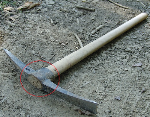 Click image for larger version

Name:	Pickaxe.jpg
Views:	1
Size:	926.9 KB
ID:	115449