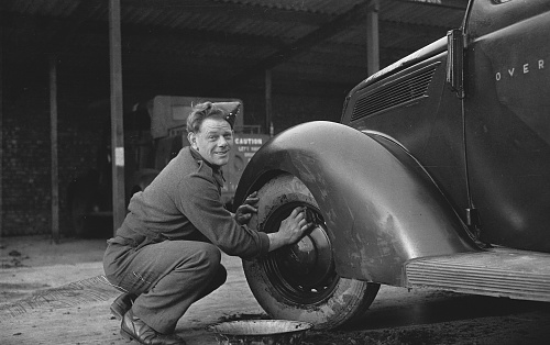 Click image for larger version
Name: NL-HaNA_2.24.01.03_0_934-9240.jpg
Views: 7
Size: 454.0 KB
ID: 117726