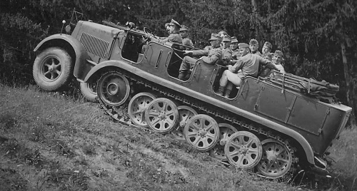 SdKfz_7_ww2_german_halftrack.jpg