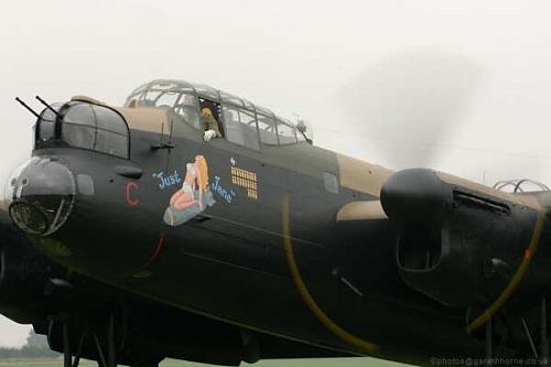 lanc-3.jpg