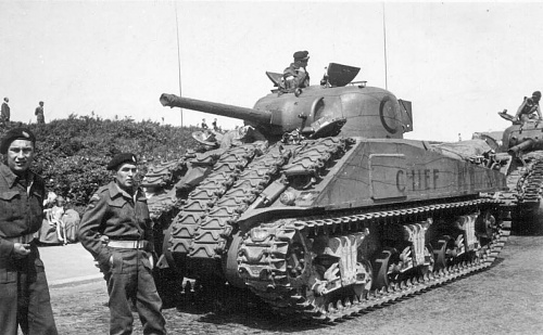 Click image for larger version

Name:	canadesche-tank-4819-1600-1000-100.jpg
Views:	2
Size:	208.6 KB
ID:	136696