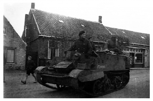 Click image for larger version

Name:	Universal Carrier.jpg
Views:	7
Size:	304.6 KB
ID:	137709