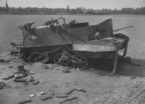 Click image for larger version

Name:	bren carrier ww2 1940.jpg
Views:	10
Size:	47.2 KB
ID:	138483