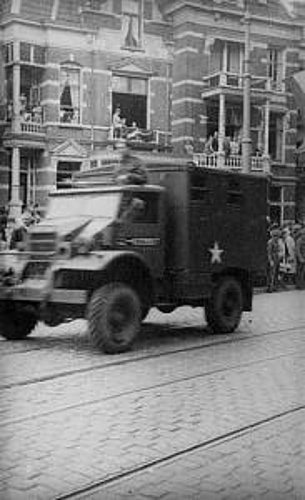 Click image for larger version

Name:	cab 12 wireless Utrwech Holland june 45 - Alex 124831.jpg
Views:	12
Size:	140.2 KB
ID:	139382
