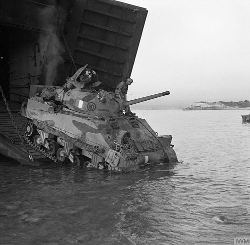 Click image for larger version

Name:	Sherman III Churchill (NA 4262).jpeg
Views:	0
Size:	258.8 KB
ID:	140998