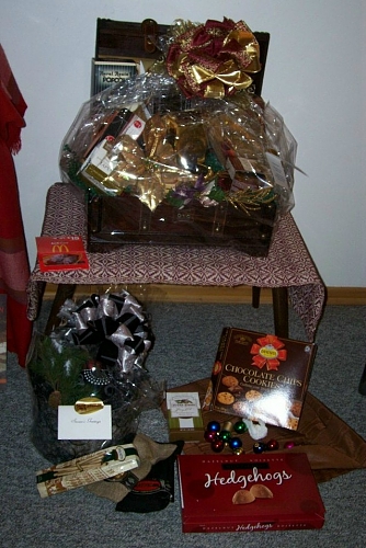 christmas baskets.jpg