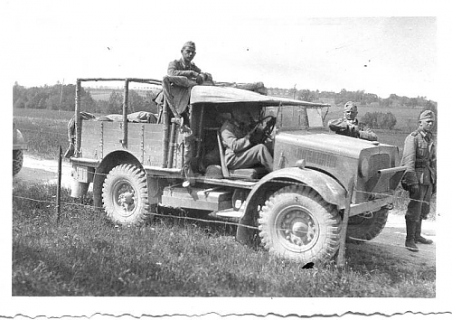Click image for larger version

Name:	British Trucks 8.jpg
Views:	137
Size:	62.1 KB
ID:	19636