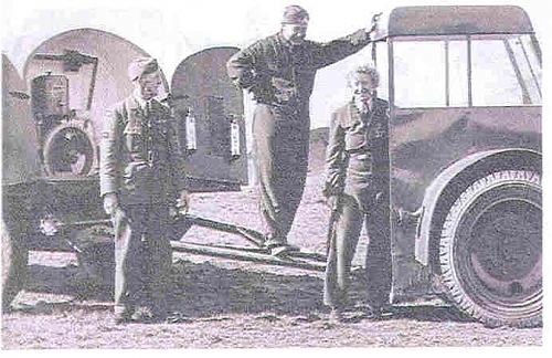 Click image for larger version
Name: ground crew(2).jpg
Views: 109
Size: 233.7 KB
ID: 21622