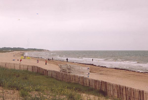 courseulles-beach2004.jpg