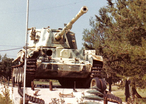 charioteer fv-4101.jpg