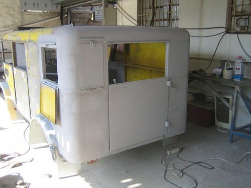 Click image for larger version

Name:	79 REAR 16-03-2012.jpg
Views:	46
Size:	39.0 KB
ID:	48126