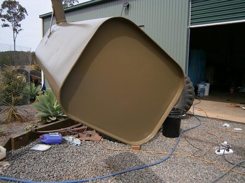 Click image for larger version

Name:	Passenger tank painted 1.jpg
Views:	24
Size:	63.3 KB
ID:	51418