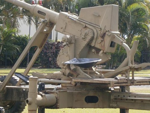 Click image for larger version

Name:	40mm BOFORS - TCB 2.jpg
Views:	32
Size:	65.7 KB
ID:	51772