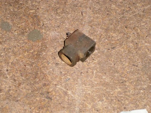 Click image for larger version

Name:	Front Axle Brake Junction Block.jpg
Views:	24
Size:	67.4 KB
ID:	53902