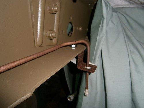 Click image for larger version

Name:	Brake line front 2.jpg
Views:	37
Size:	27.9 KB
ID:	54029