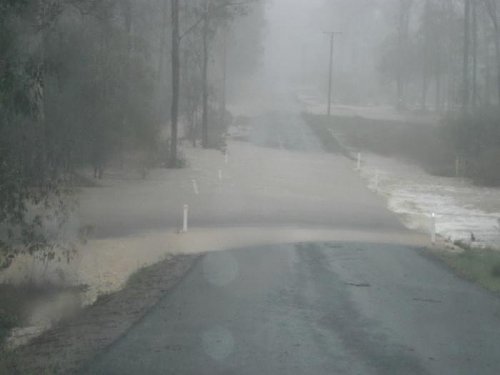Click image for larger version

Name:	Flood 3.jpg
Views:	25
Size:	22.3 KB
ID:	54433