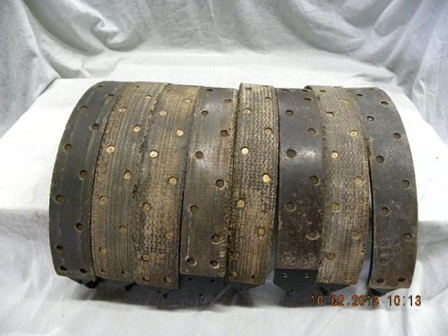 Click image for larger version

Name:	CMP Brake shoes.jpg
Views:	14
Size:	47.6 KB
ID:	54884
