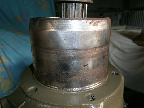 Click image for larger version
Name: Worn hub seal line.jpg
Views: 20
Size: 38.7 KB
ID: 57486