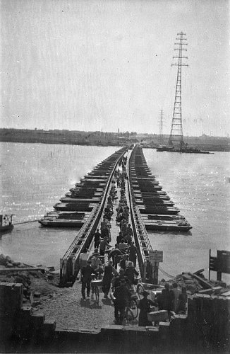 ww2 bailey bridge ww.jpg