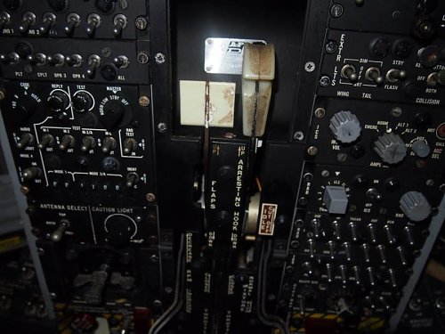 Click image for larger version

Name:	Grumman Trackers 074.jpg
Views:	3
Size:	66.0 KB
ID:	75623