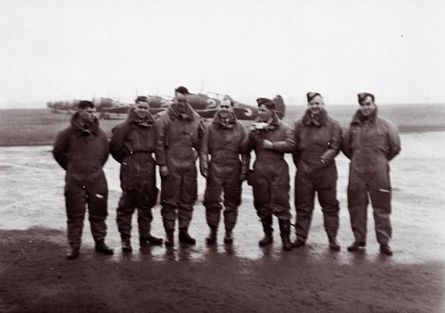 Click image for larger version

Name:	2 SFTS Wagga May-Aug 1941.jpg
Views:	4
Size:	57.2 KB
ID:	76707