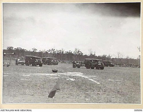 Click image for larger version

Name:	085896  HERBERTON RACECOURSE  20-1-45   9 DIVISION GYMKHANA AND RACE MEETING.jpg
Views:	4
Size:	65.2 KB
ID:	76906