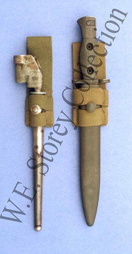 Click image for larger version

Name:	C424-12 1951 Pattern Bayonet Frogs with Bayonets copy.jpg
Views:	1
Size:	111.0 KB
ID:	90666