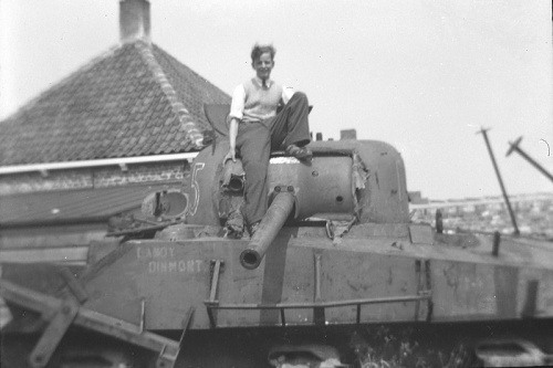 Click image for larger version
Name: bb030053-c465-0bc3-8cd6-de90ed5707d6.jpg
Views: 8
Size: 72.3 KB
ID: 97878