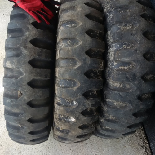 tyres for sale 02.jpg