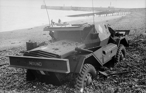 Click image for larger version

Name:	Bundesarchiv_Bild_101I-362-2211-02,_Dieppe,_Landungsversuch,_englischer_Sp%C3%A4hpanzer.jpg
Views:	8
Size:	69.1 KB
ID:	86527