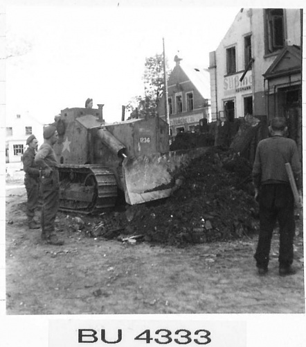 Click image for larger version
Name: IWM BU 4333.jpg
Views: 11
Size: 103.2 KB
ID: 118553