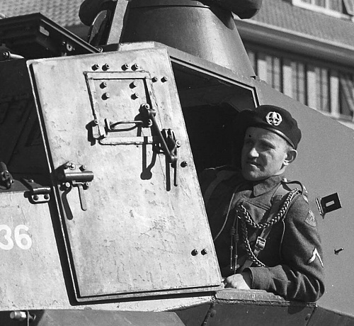 Click image for larger version
Name: NL-HaNA_2.24.01.09_0_903-2551-groot.jpg
Views: 0
Size: 181.8 KB
ID: 140791