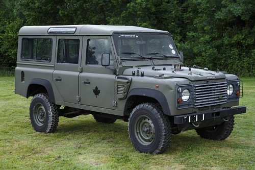 Canadian LUVW land rover.jpg