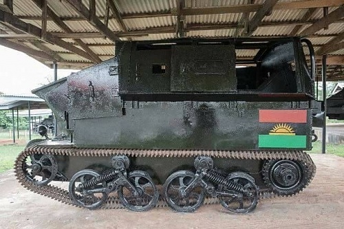 Click image for larger version

Name:	Biafra T16 from FB modern african bushwars 3.jpg
Views:	4
Size:	53.0 KB
ID:	98877