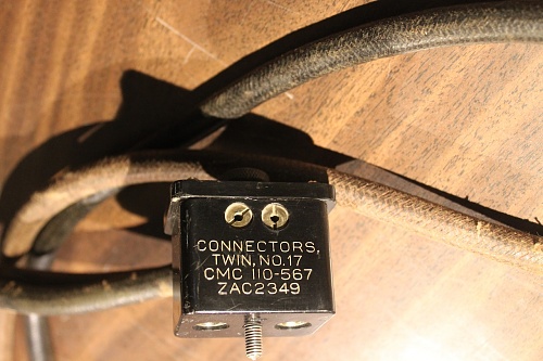 WS No. 52 CONNECTORS, Twin, No. 17 J.JPG