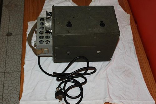 19 Set AC Power Supply.jpg