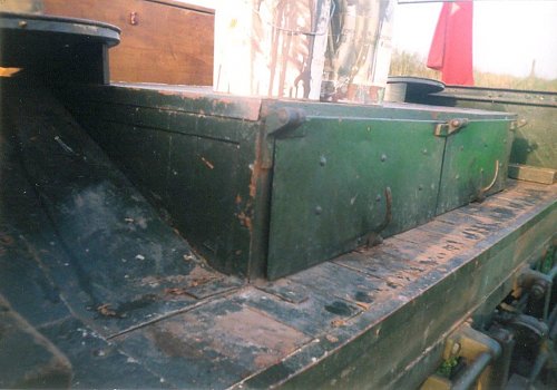 Morris-Commercial SSU750 tail gate by Axe 2001 Robs2d.jpg