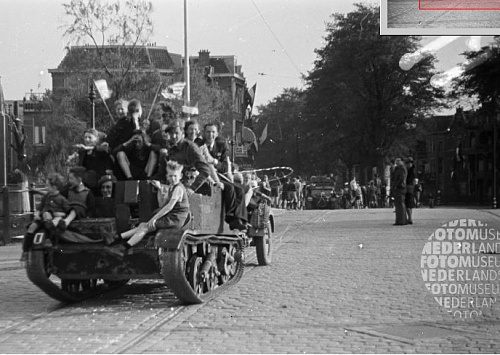 Carrier Trailer Morris Den Haag 1945.jpg