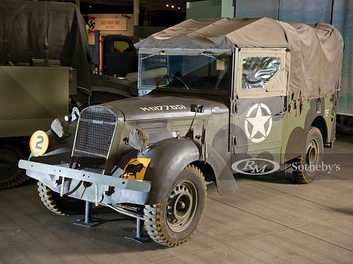 Click image for larger version

Name:	1944 Standard 12 HP Light_RM-auctions_2012.jpg
Views:	1
Size:	549.1 KB
ID:	118837