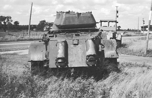 Staghound Sorrel PQ Sept 68 (1).jpg