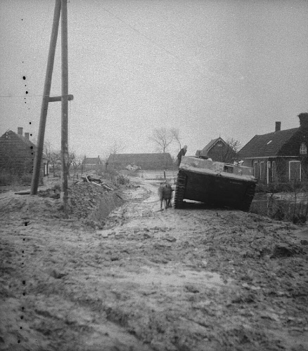 Click image for larger version
Name: NL-HaNA_2.24.01.03_0_934-9747-klein.jpg
Views: 5
Size: 107.6 KB
ID: 135138