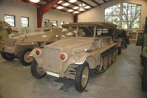 sdkfz10_01.jpg