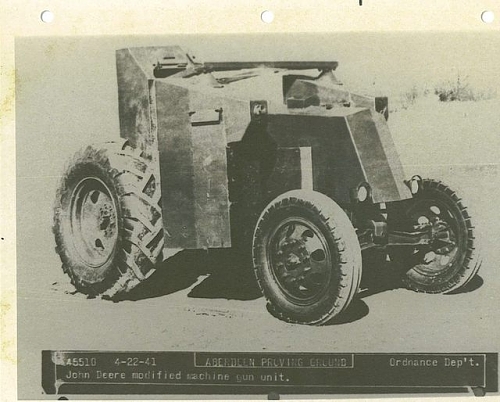 John Deere MG tractor.jpg