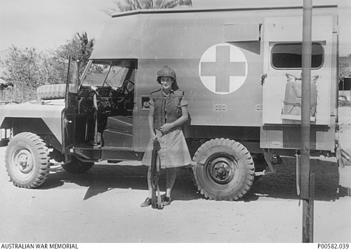 Land Rover Ambulance.jpg