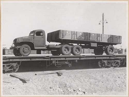 Click image for larger version

Name:	nsw.gov.au 17420_a014_a014001309  Seven ton motor and semi-trailer, Tocumwal, NSW 11-2-44 3-tone.jpg
Views:	5
Size:	115.8 KB
ID:	94255