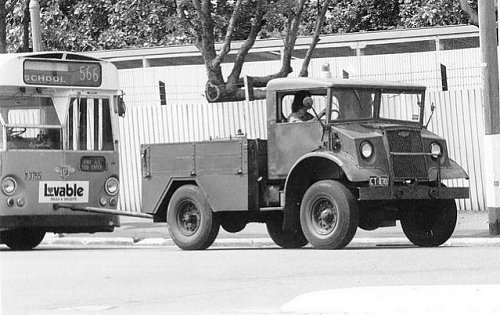 cmp postwar netherlands tow truck  0114.jpg