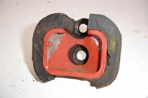 Original engine mount (1) reduced.jpg