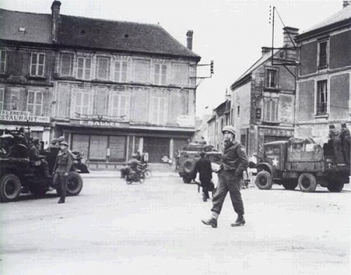 normandie_1944_then_now_95.jpg